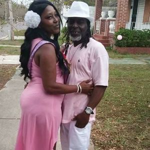 Meet your Posher, Carl